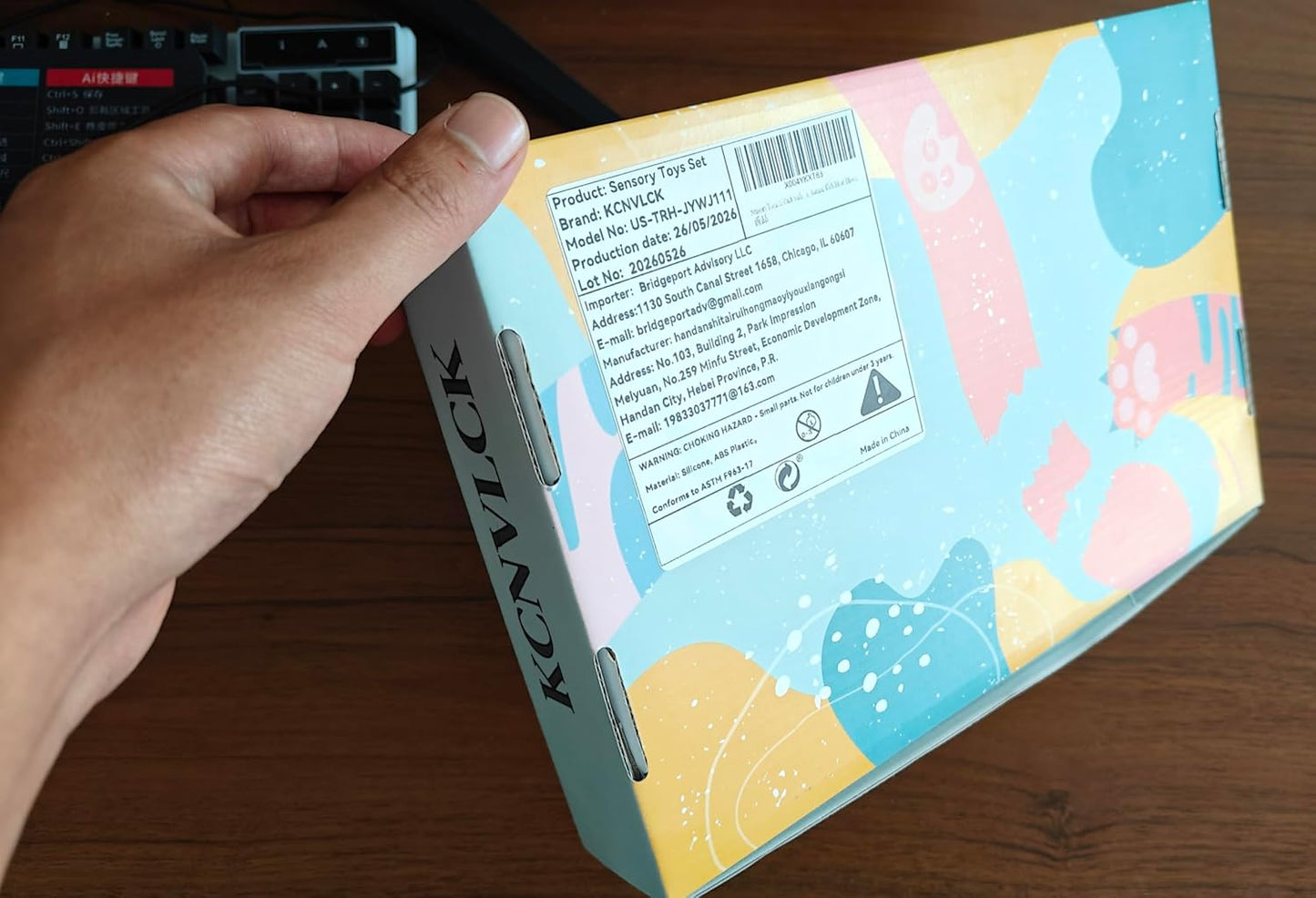 Sensory Toys 25 Pack with Visual Auditory Tactile Fidget Toys for Kids Adults Autism ADHD, Focus Calming Set for Classroom Calm down Corner Office Desk, Travel Party Favors Gifts