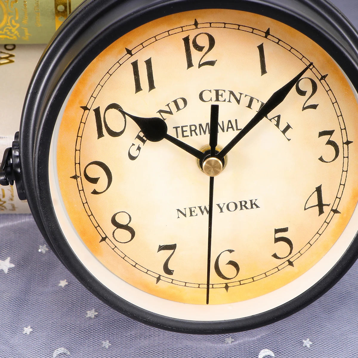 Double Sided Train Station Waterproof Wall Clock Retro Wrought Iron Wall Clock Garden Silent Wall Clock Timer Decoration