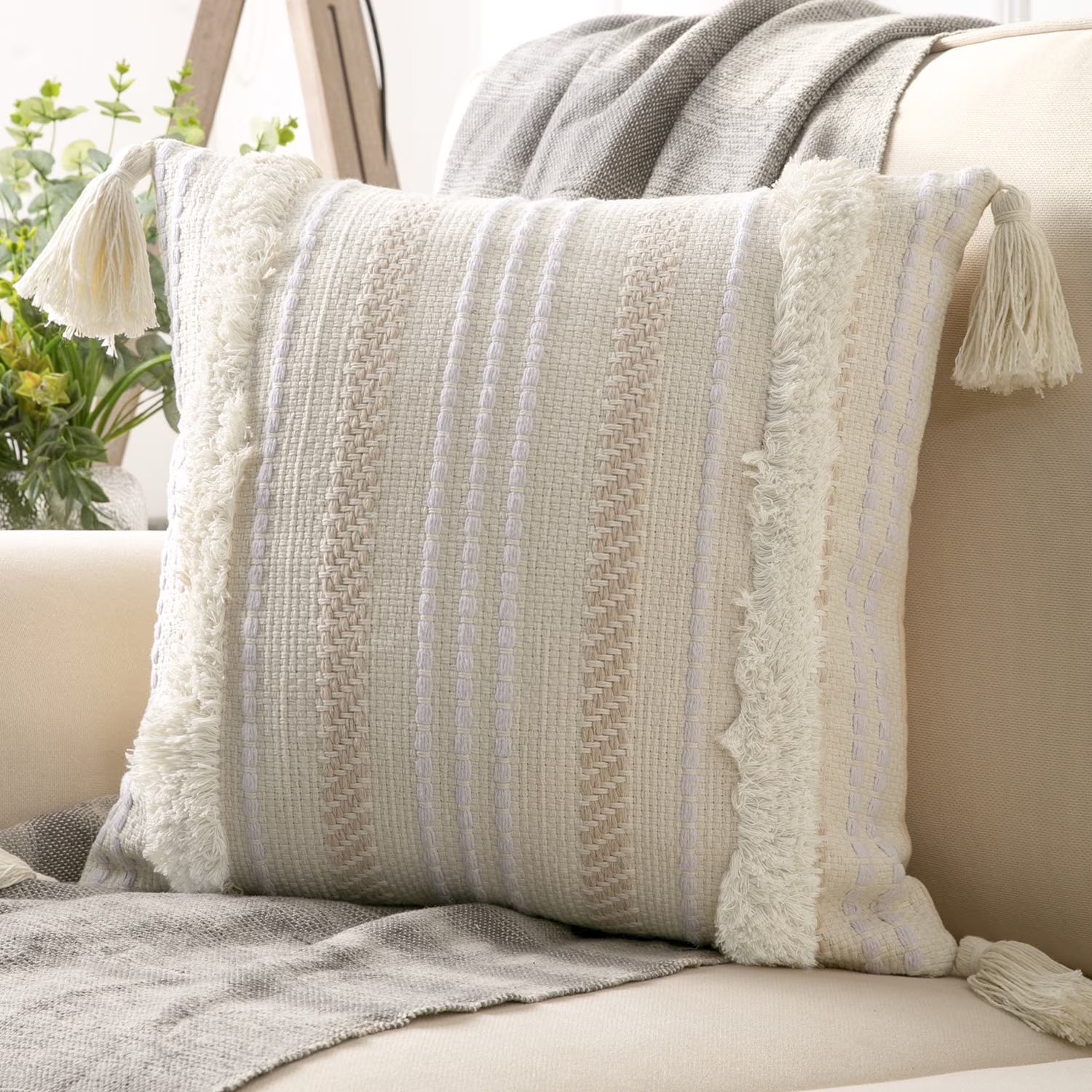 Printed Boho Woven Tufted with Tassel Series Decorative Throw Pillow, 18" X 18", White, 1 Pack