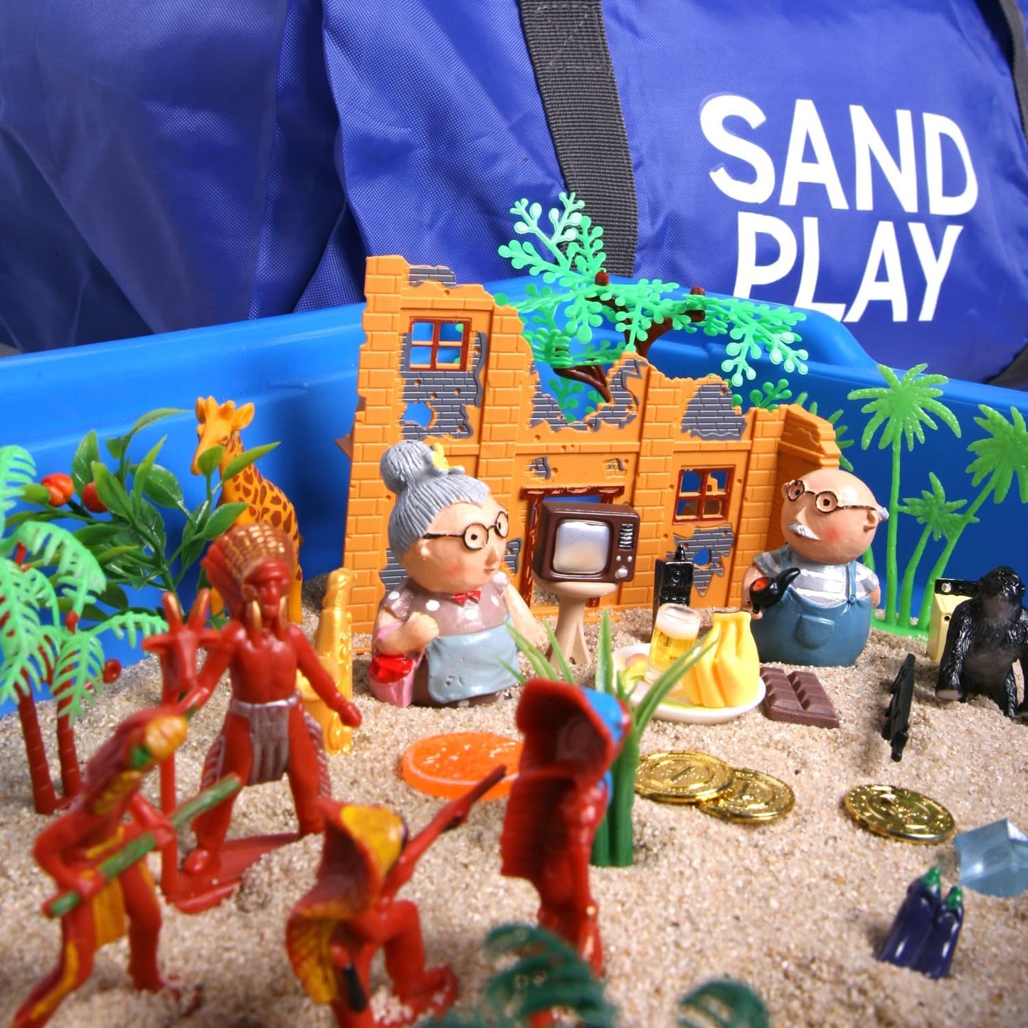 Sand Tray Therapy Portable Starter Kit: Foldable Professional Therapy Sandbox with 205 Sandtray Miniatures (Including Record Form)